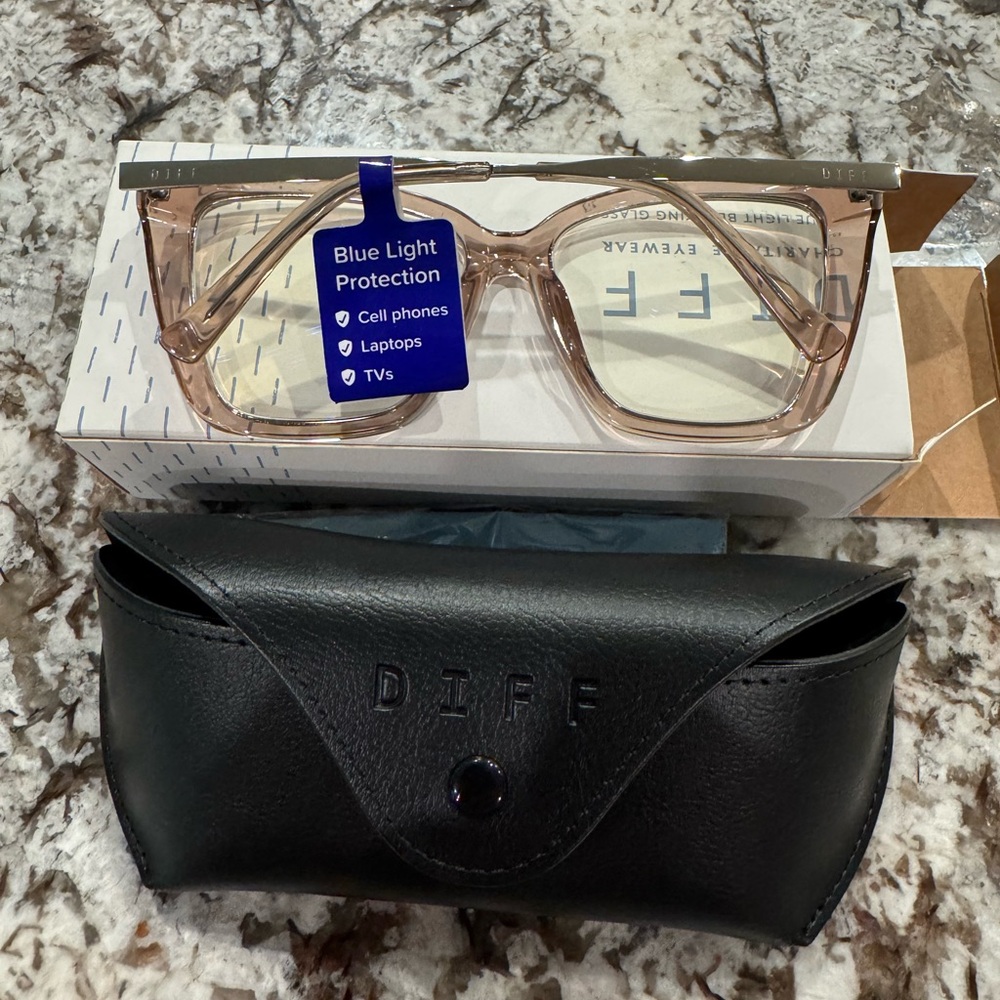 DIFF Blue-Light Blocking Glasses - Picture 12 of 16